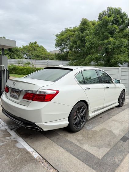 Honda Accord 2015 2.0 EL Sedan เบนซิน ไม่ติดแก๊ส เกียร์อัตโนมัติ ขาว รูปที่ 2