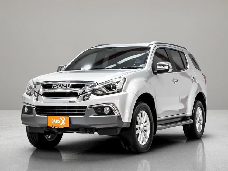 รถ Isuzu MU-X 3.0 สี บรอนซ์เงิน