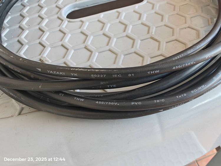 สาย THW Yazaki 1x10 mm ยาว 6 เมตร