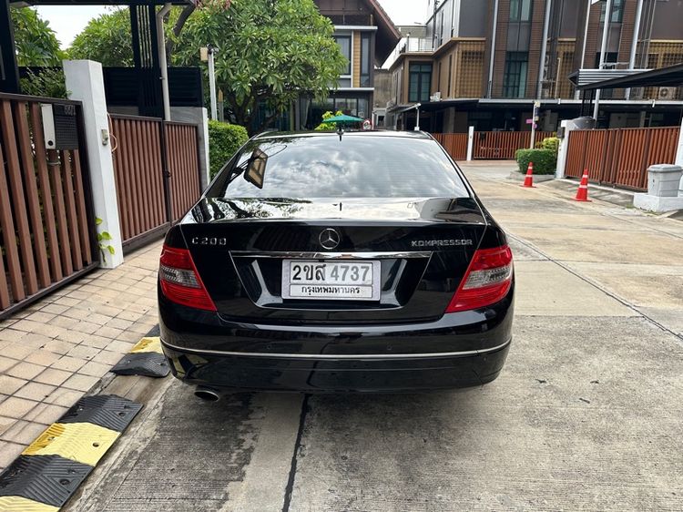 Mercedes-Benz C-Class 2009 C200 Kompressor Sedan เบนซิน เกียร์อัตโนมัติ ดำ รูปที่ 4