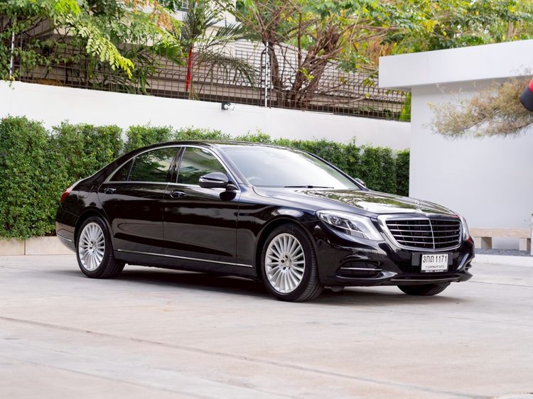 รถ Mercedes-Benz S-Class S300 สี ดำ