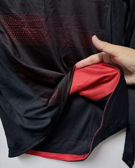 เสื้อออกกำลังกาย under armour รูปที่ 6