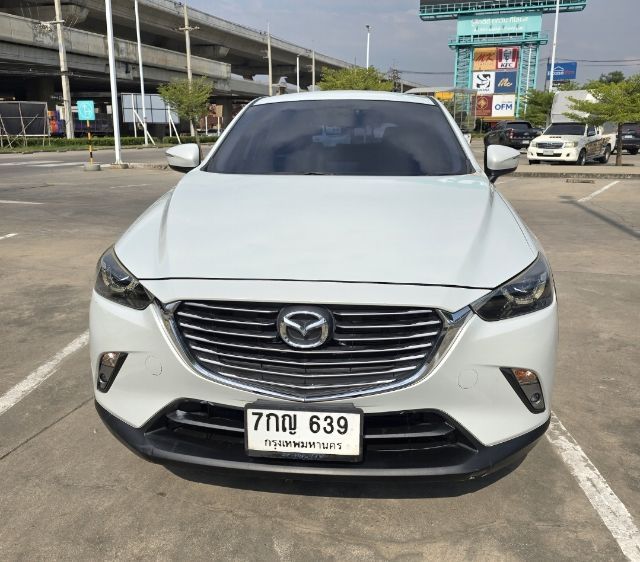 รถ Mazda CX-3 2.0 S สี ขาว