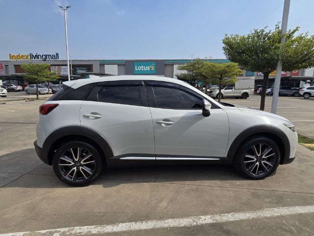Mazda CX-3 2017 2.0 S Sedan เบนซิน ไม่ติดแก๊ส เกียร์อัตโนมัติ ขาว รูปที่ 4