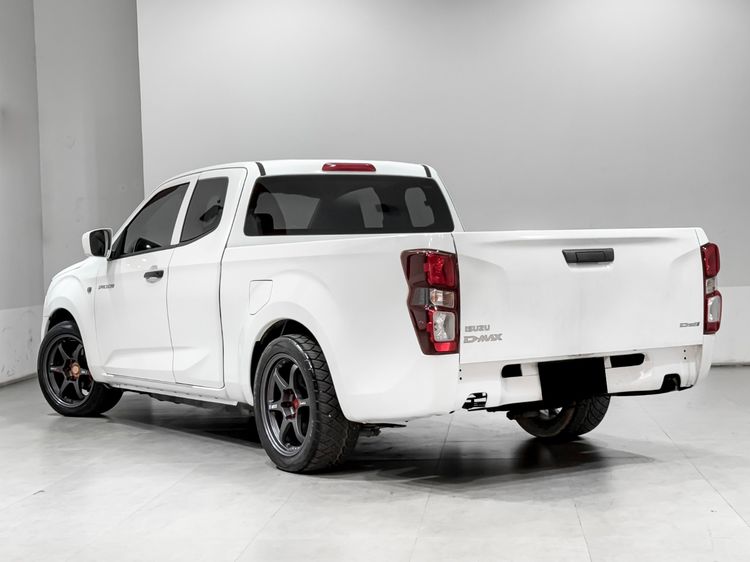 Isuzu D-MAX 2023 1.9 S Pickup ดีเซล เกียร์ธรรมดา ขาว รูปที่ 4