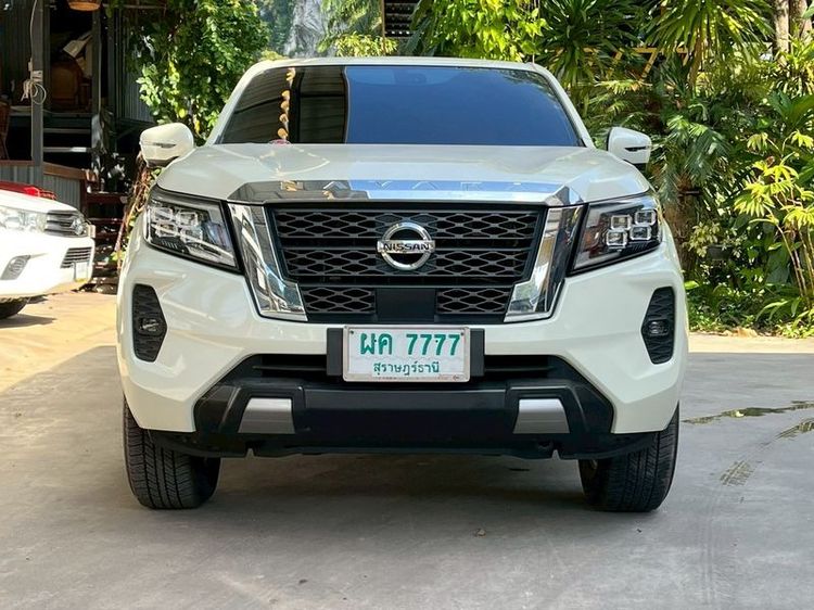 Nissan Navara 2020 2.3 Calibre V Pickup ดีเซล ไม่ติดแก๊ส เกียร์ธรรมดา ขาว รูปที่ 2