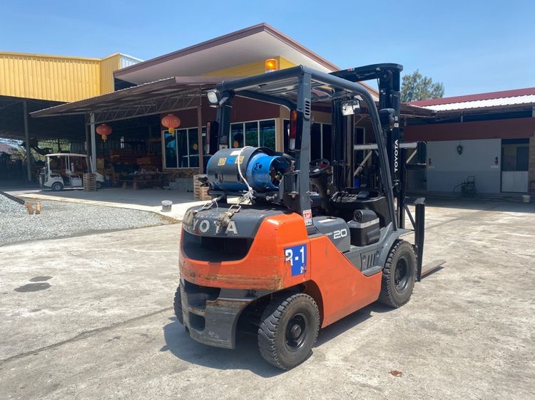 รถฟอร์คลิฟท์ TOYOTA รุ่น 02-8FG20 ยก 2ตัน  ยกสูง 5.5เมตร ใช้แก๊ส LPG เก่านอก รูปที่ 8