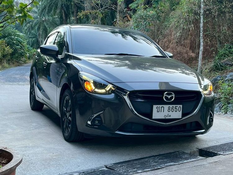 Mazda Mazda 2 2018 1.3 High Connect Sedan เบนซิน ไม่ติดแก๊ส เกียร์อัตโนมัติ เทา รูปที่ 4