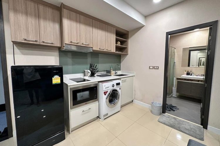 Dusit Grand Condo View จอมเทียน