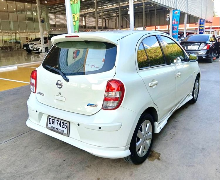 Nissan March 2010 1.2 VL Sedan เบนซิน ไม่ติดแก๊ส เกียร์อัตโนมัติ ขาว รูปที่ 4