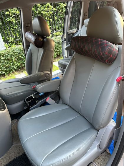 Kia Grand Carnival 2012 2.9 CEO Sedan ดีเซล ไม่ติดแก๊ส เกียร์อัตโนมัติ เทา รูปที่ 4
