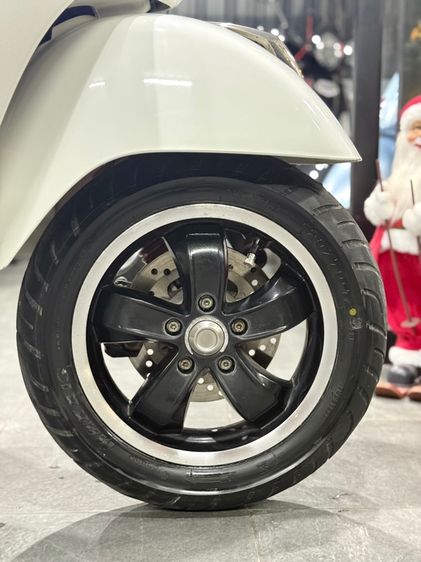 Vespa Gts 150 led รูปที่ 12