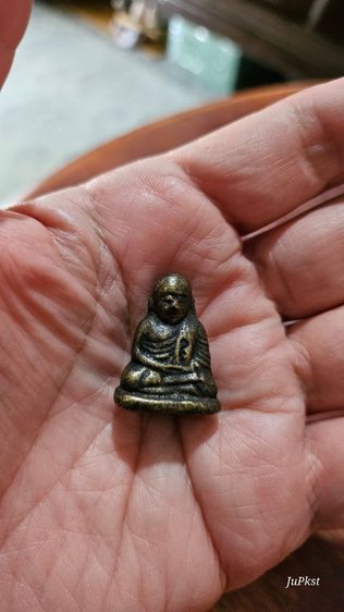 รูปหล่อหลวงพ่อเงิน รุ่นฟ้าคำรณ ไม่ตอกโค้ด รูปที่ 3