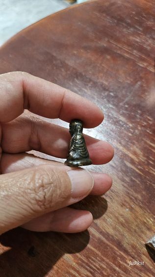 รูปหล่อหลวงพ่อเงิน รุ่นฟ้าคำรณ ไม่ตอกโค้ด รูปที่ 5