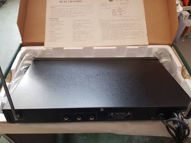 ไมโครโฟนไร้สาย VHF SONY สภาพสวย รูปที่ 6