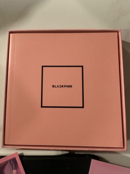BLACKPINK Square Up (Pink Ver.) อัลบั้มพร้อมโฟโต้การ์ด สภาพดีมาก รูปที่ 3