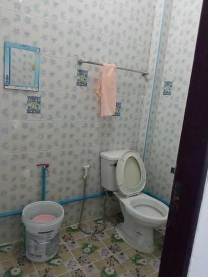 ขายอาคารพาณิชย์ 5 ชั้น + ชั้นดาดฟ้าอีก 1 ชั้น เนื้อที่เกือบ 16 ตารางวา หน้ากว้าง 4 เมตร เข้าจากถนนใหญ่เพียงประมาณ 200 เมตร อยู่ติดถนนซอยเจริ รูปที่ 4