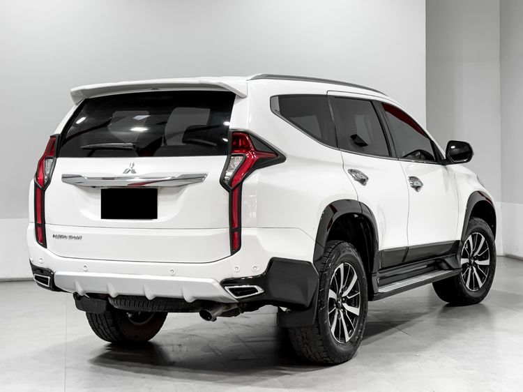 Mitsubishi Pajero Sport 2019 2.4 GT Premium 2WD Utility-car ดีเซล เกียร์อัตโนมัติ ขาว รูปที่ 4