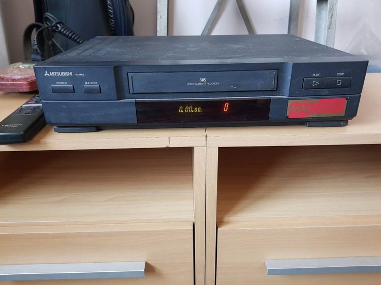 เครื่องเล่น VDO MITSUBISHI สภาพสวย รูปที่ 2