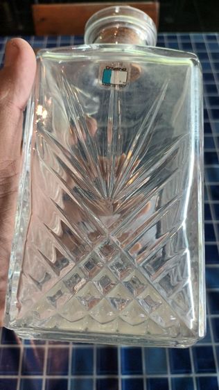 ขวดแก้วใส่เหล้างานยุโรป รูปที่ 2