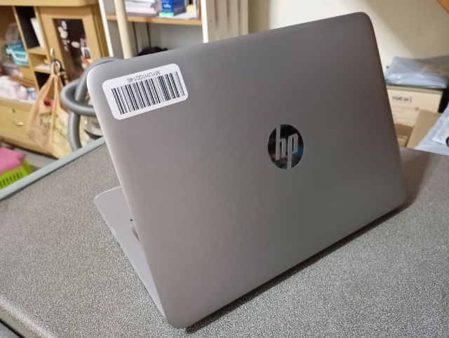HP EliteBook 820 G3 Core i5 gen6 จอทัชสกรีน Ram 4 GB, HDD 1,000 GB
เครื่องสวย ลื่นไหล แบตเตอรี่เก็บไฟปกติ รูปที่ 7