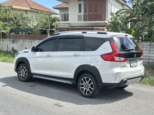 Suzuki XL7 2021 1.5 GLX Sedan เบนซิน ไม่ติดแก๊ส เกียร์อัตโนมัติ ขาว รูปที่ 4
