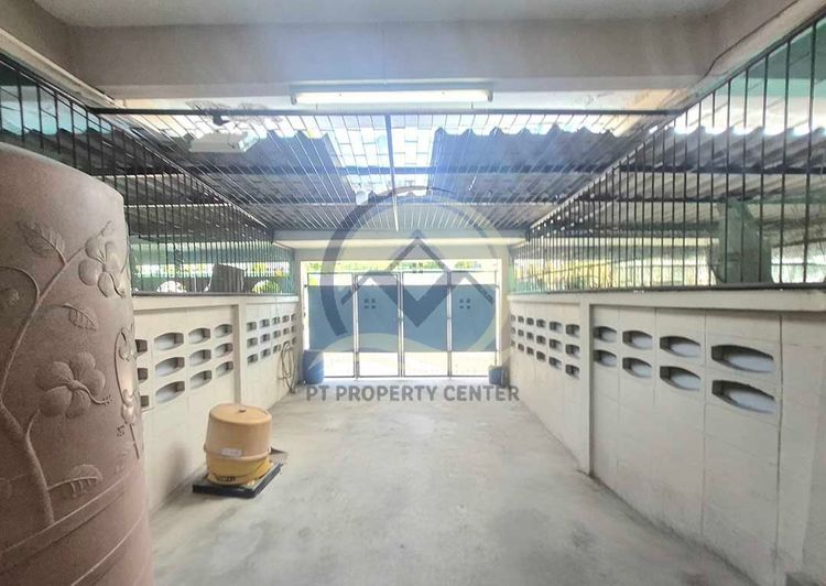 มีบางส่วน ตึก 4 ชั้น พระราม 3 ซอย 14 ย่านพระราม 3 ต่อเติมจัดเต็ม เฟอร์นิเจอร์ Built-in วิวแม่น้ำเจ้าพระยา ราคาพิเศษสุดๆ หายากในทำเลนี้ ต่อรองได้ รูปที่ 3