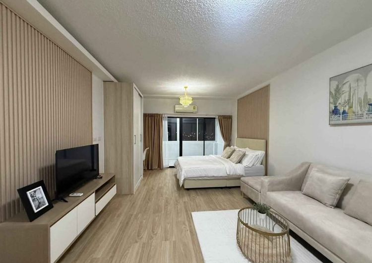 อื่นๆ ไม่อนุญาต ตกแต่งครบ สร้างเสร็จก่อน 2010 For sale Pattaya Plaza Condo Pattaya  รูปที่ 2
