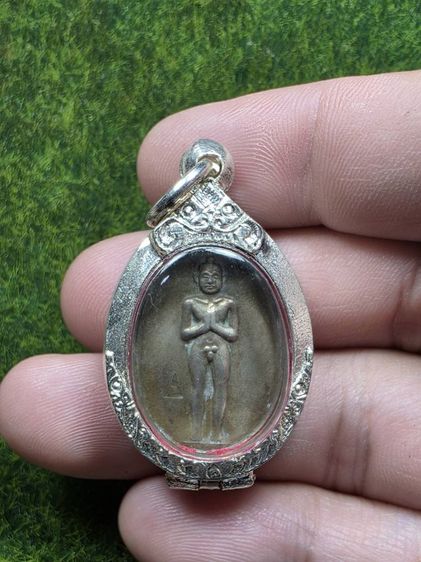 เหรียญไอ้ไข่เด็กวัดเจดีย์เก่าๆ