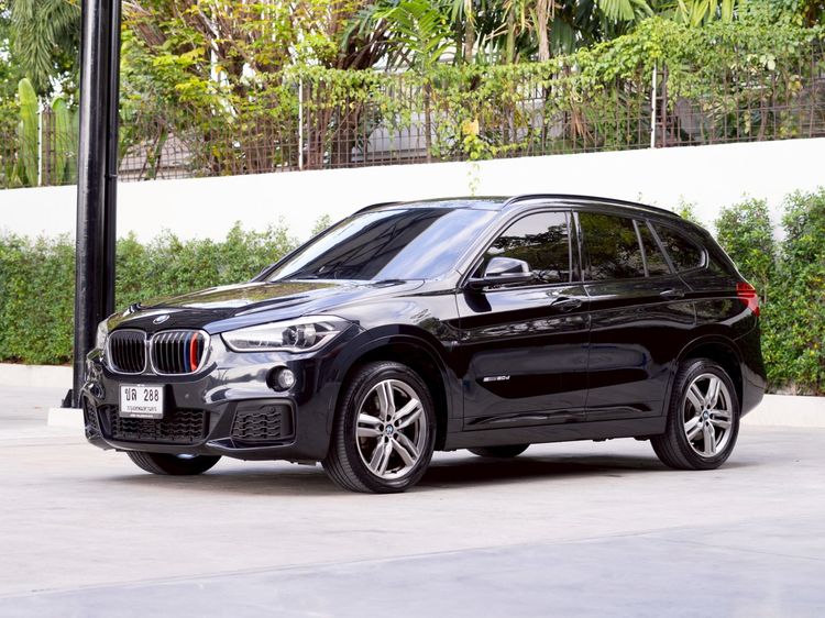 BMW X1 2019 2.0 sDrive20d M Sport Utility-car เบนซิน ไม่ติดแก๊ส เกียร์อัตโนมัติ ดำ รูปที่ 3