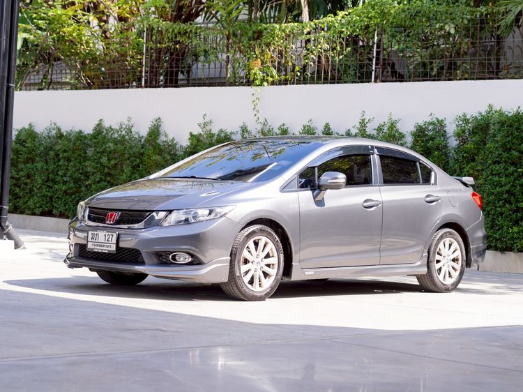 Honda Civic 2011 1.8 S i-VTEC Sedan เบนซิน ไม่ติดแก๊ส เกียร์อัตโนมัติ เทา รูปที่ 3