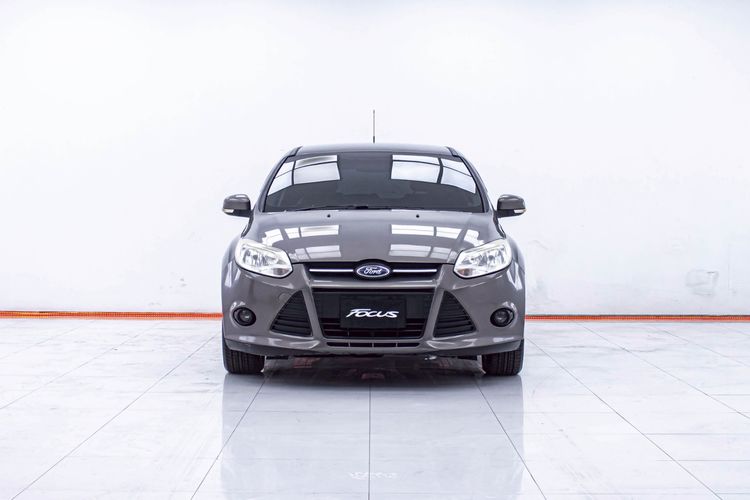 Ford Focus 2014 1.6 Trend Sedan เบนซิน ไม่ติดแก๊ส เกียร์อัตโนมัติ น้ำตาล รูปที่ 4