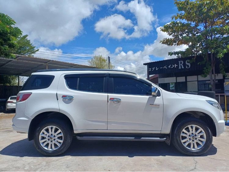 Chevrolet Trailblazer 2015 2.8 LTZ Utility-car ดีเซล ไม่ติดแก๊ส เกียร์อัตโนมัติ ขาว รูปที่ 2