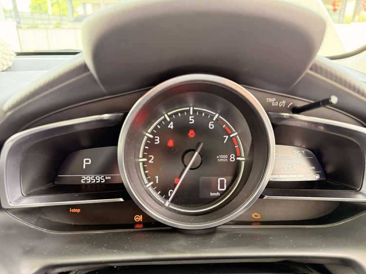 Mazda Mazda 2 2020 1.3 C Sedan เบนซิน ไม่ติดแก๊ส เกียร์อัตโนมัติ ขาว รูปที่ 2