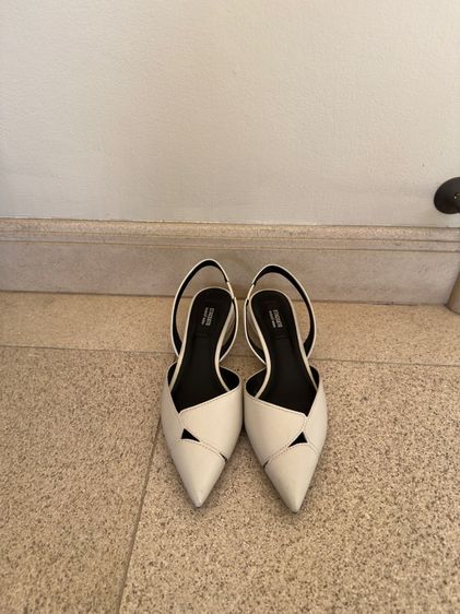 STACCATOxROBERTWUN Women's Shaped Heels Sandals Shoes รูปที่ 2
