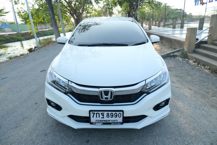 Honda City 2018 1.5 V Plus i-VTEC Sedan เบนซิน ไม่ติดแก๊ส เกียร์อัตโนมัติ ขาว รูปที่ 2