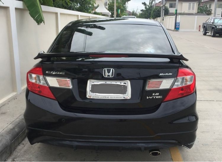 Honda Civic 2013 1.8 Modulo Sedan เบนซิน ไม่ติดแก๊ส เกียร์อัตโนมัติ ดำ รูปที่ 4