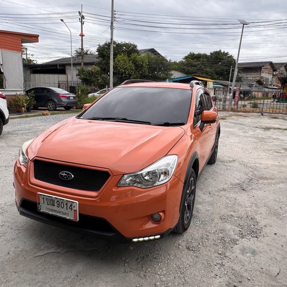 รถ Subaru XV 2.0 XV 4WD สี ส้ม