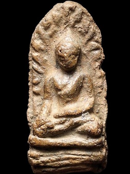 ❌ปิดครับ❌พระรอดลำพูนพิมพ์ใหญ่ครับ