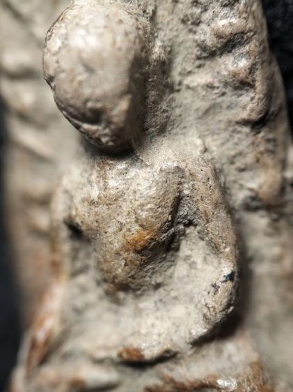 พระรอดลำพูนพิมพ์เล็กครับไม่ได้ล้างใดๆครับ รูปที่ 13