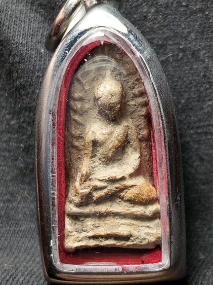 พระรอดลำพูนพิมพ์เล็กครับไม่ได้ล้างใดๆครับ รูปที่ 3