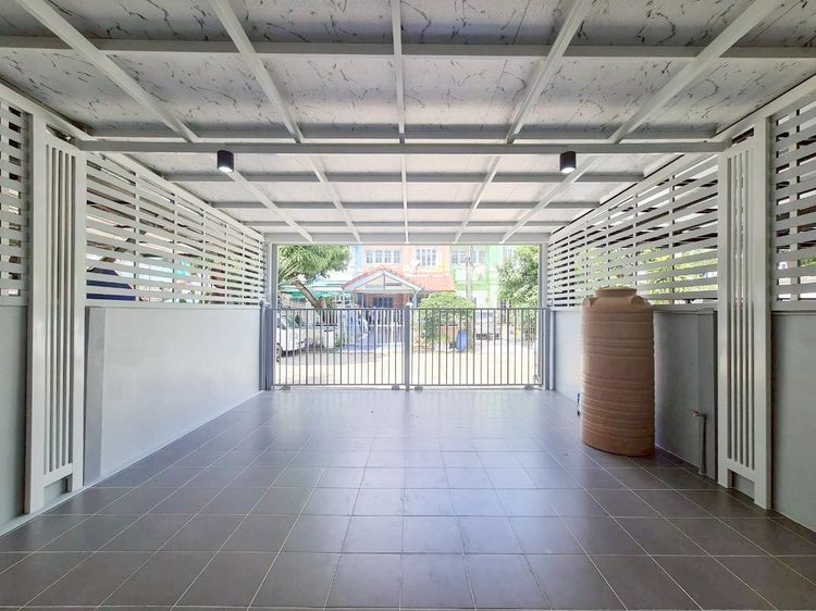 อื่นๆ มีบางส่วน 2024 ทาวน์เฮ้าส์ 30 ตร.ว. รีโนเวทใหม่ หมู่บ้านแพรมาพร คลอง4 ติดถนน รังสิต-นครนายก รูปที่ 3