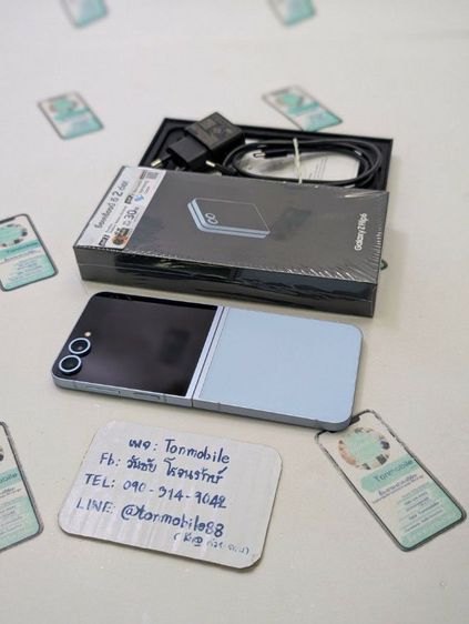 อื่นๆ ขาย เทิร์น Samsung Galaxy Z Flip 6 สี Blue 256 GB ศูนย์ไทย อุปกรณ์ครบยกกล่อง เพียง 8,990 บาท เท่านั้น ครับ