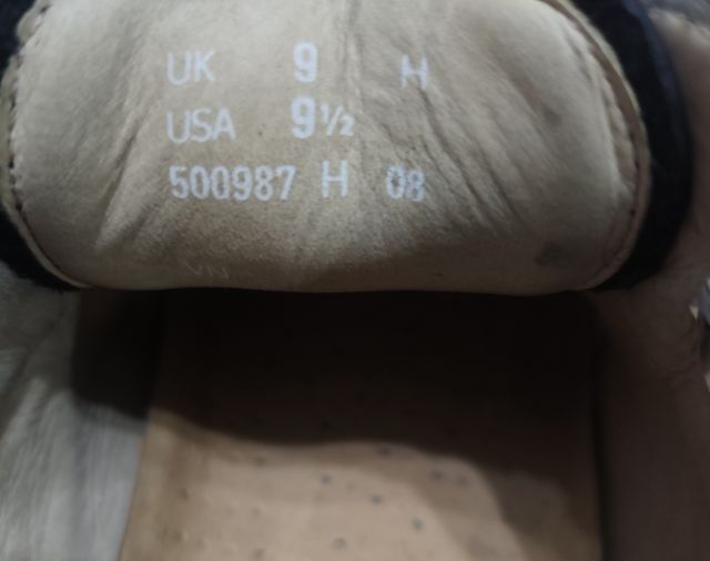 รองเท้าคัทชู Clarks แท้ 
Size UK 9 US 9.5 รูปที่ 9