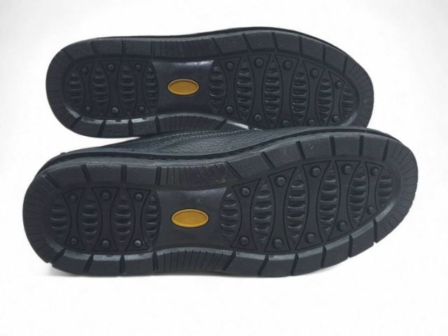 รองเท้าคัทชู Clarks แท้ 
Size UK 9 US 9.5 รูปที่ 6