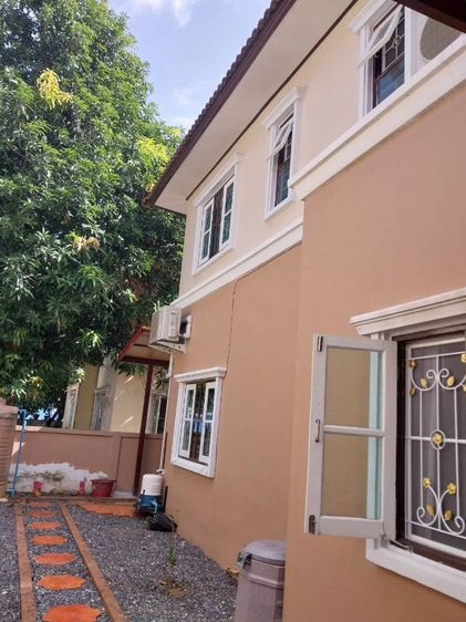 ตกแต่งครบ 2023 ไม่ใช่ บ้านให้เช่าพร้อมโกดังเก็บของ และเฟอร์นิเจอ รูปที่ 2