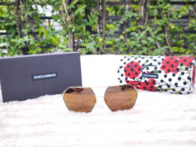 แว่นกันแดด Dolce and Gabbana DG 2157 ของแท้ 