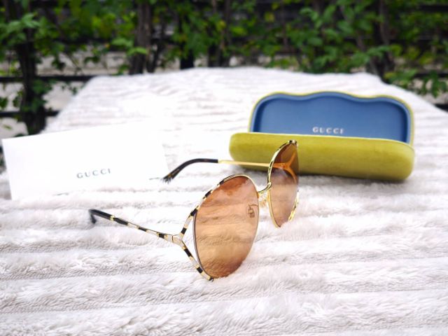แว่นกันแดด Gucci GG0595S ของแท้ เลนส์สีเหลือง รูปที่ 2