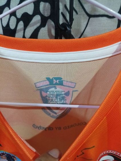 เสื้อพร้อมลายเซ็นทีมวอลเลย์บอลนครราชสีมา รูปที่ 3