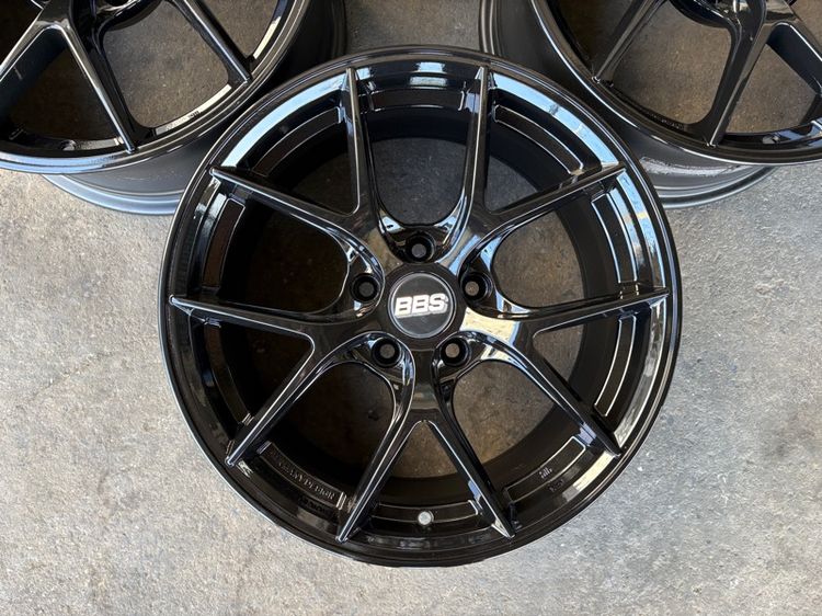 ล้อแม็กขอบ17 BBS CI-R 5รู114 กว้าง8.5 ออฟ35 สีดำเงา ล้อเบา FLOW FORMING งานAuto Option AOW ล้อไทย (ล้อทำสีมาใหม่เพื่อความสวยงาม ไม่มีซ่อม) รูปที่ 4
